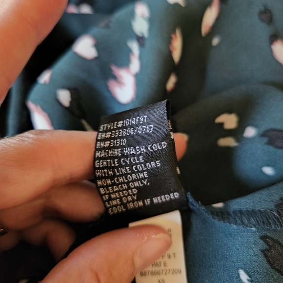 IZ BYER Button Down Top Size XS - Picture 10 of 12